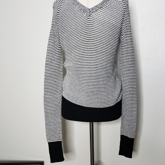 Calvin Klein Black White Striped Sweater Layer Spring Lightweight Designer Fall - Picture 9 of 11